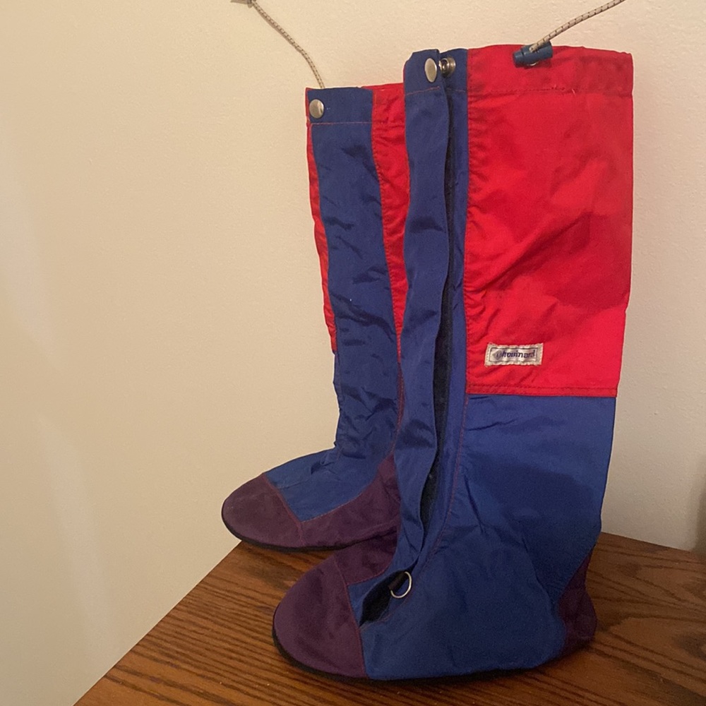 Vintage Chouinard (Patagonia) Mountaineering Gaiters, Small - As Is
